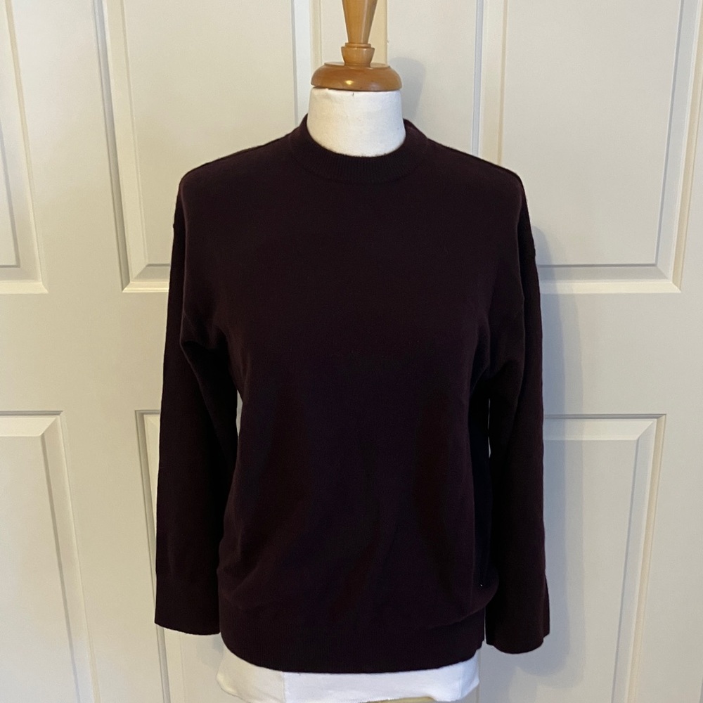 H&M Cashmere Women's Dark Purple Crew Neck Sweater